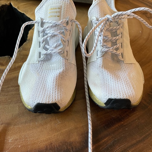 Adidas NMD R1 V2 - Picture 3 of 7